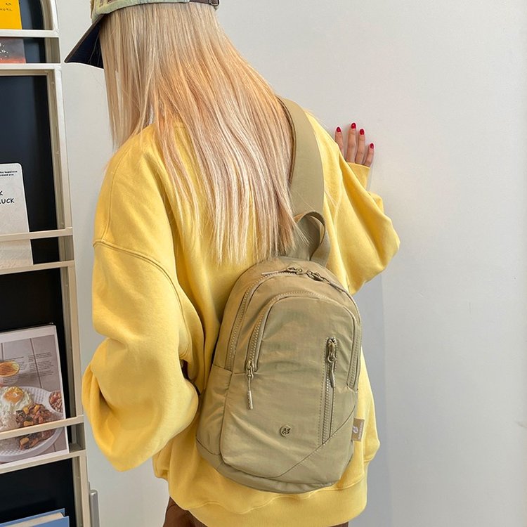 Bolsa de Peito para Esportes a - Hiking Backpack Waterproof avaliação e preço